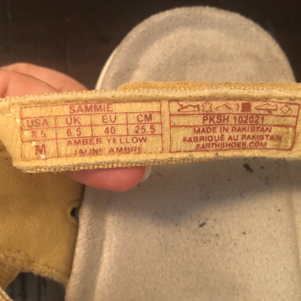 Earth Origins Sammie Amber Yellow sandals size 8.5 - Picture 3 of 4